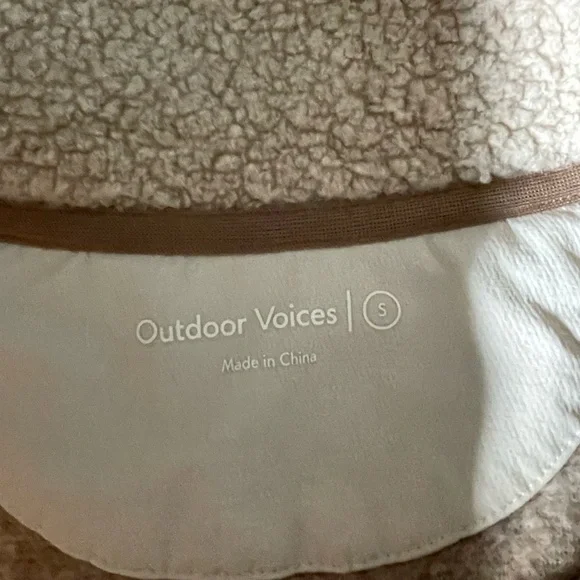 Outdoor Voices MegaFleece Snap Up Pullover Fleece Tan Hiking Camping Outdoor - Picture 6 of 6